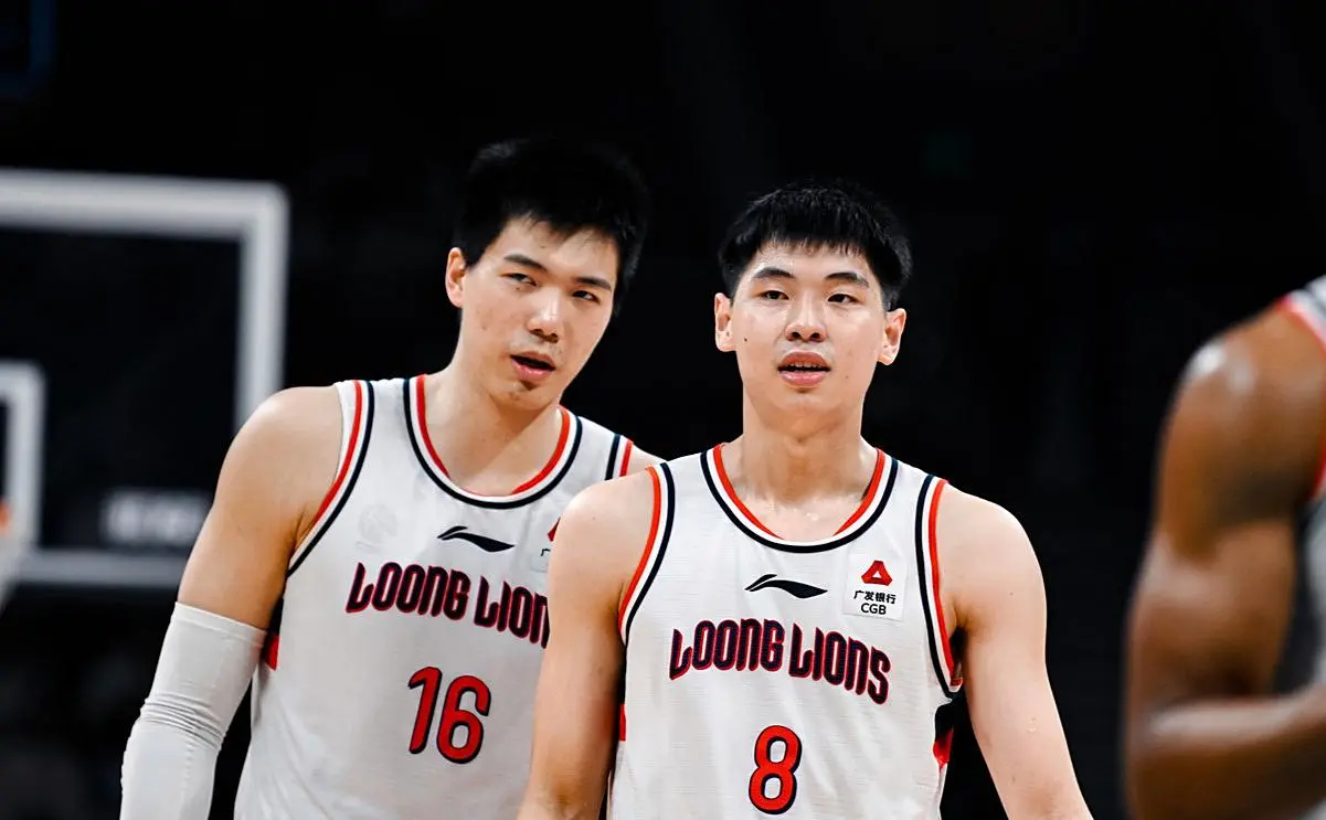 两个有天赋, 和郭艾伦