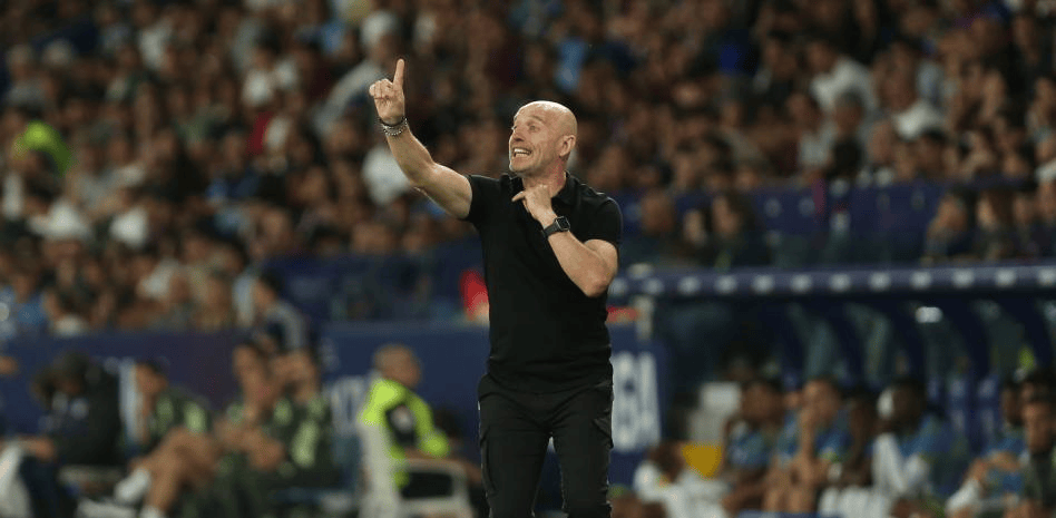 员正在付出, 球队能与贝 员正在付出, 球队能与贝